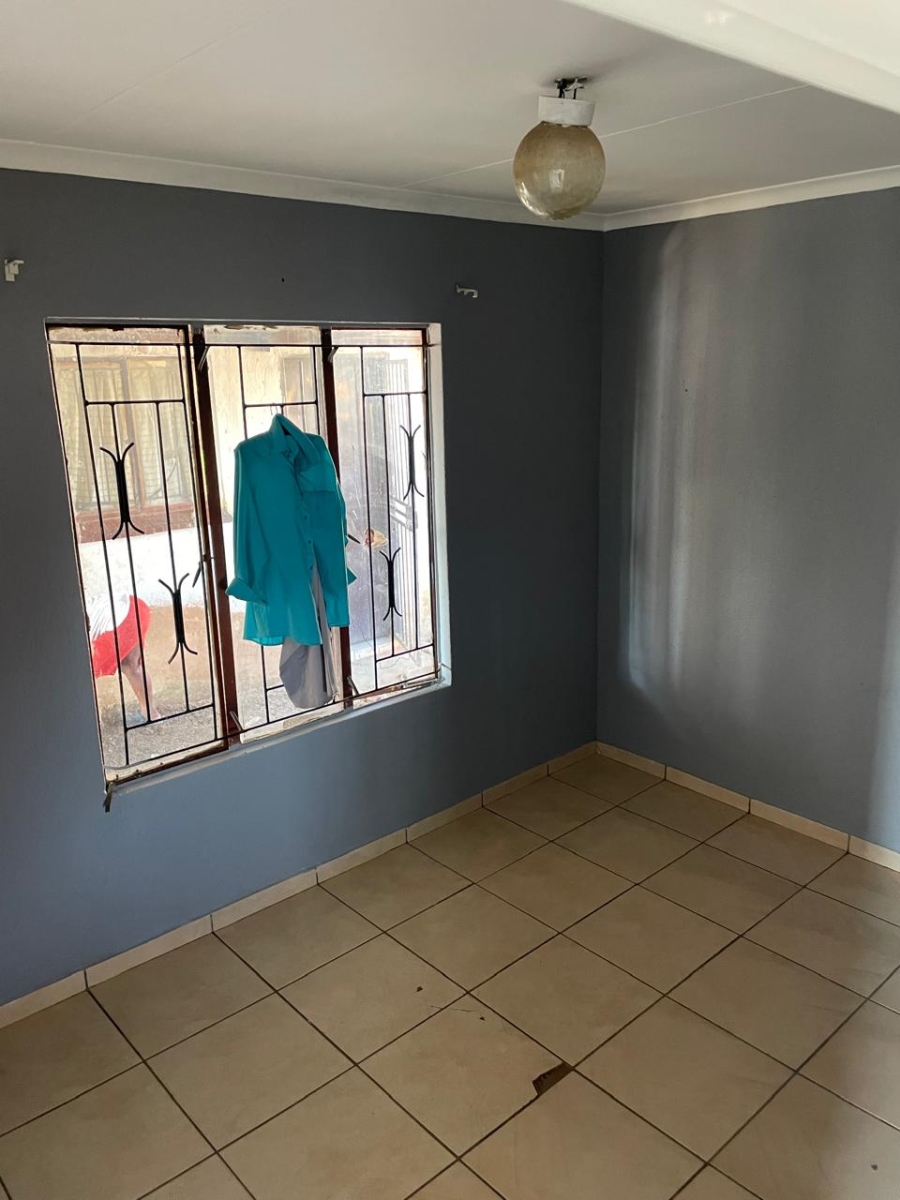 2 Bedroom Property for Sale in Soshanguve B Gauteng