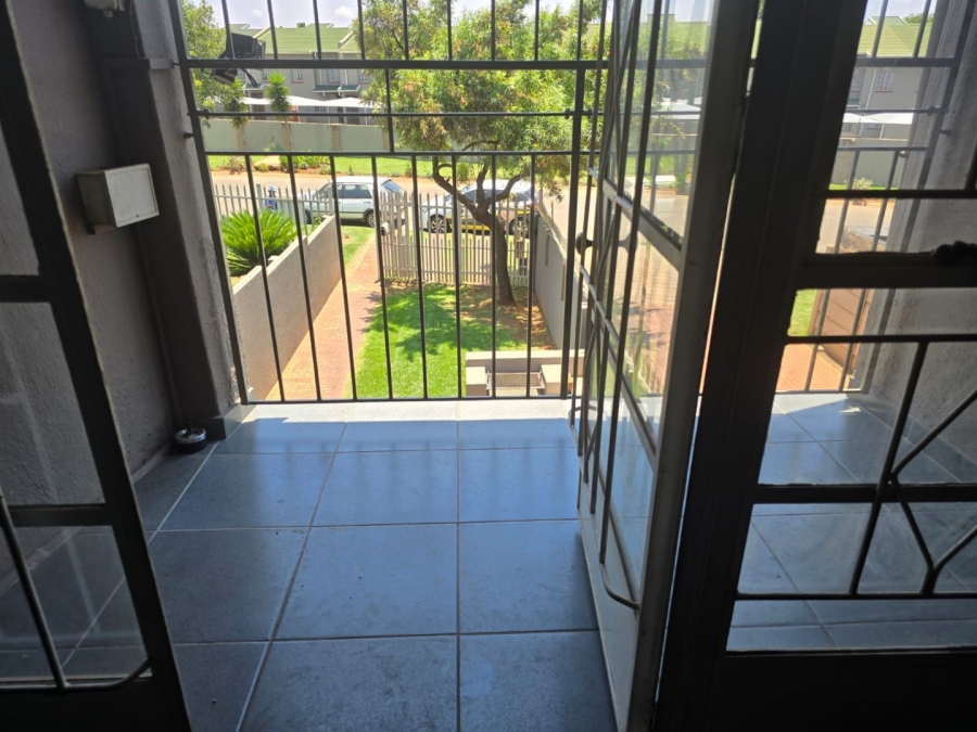 2 Bedroom Property for Sale in Witfield Gauteng