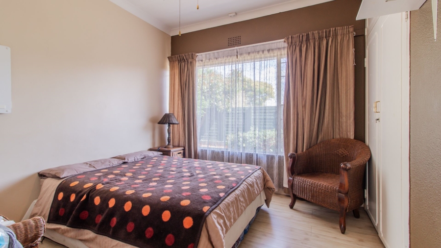 5 Bedroom Property for Sale in Eastleigh Ridge Gauteng