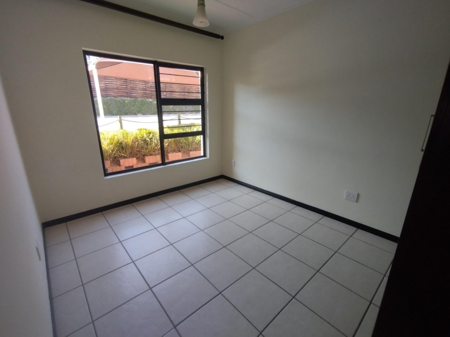 To Let 3 Bedroom Property for Rent in Oakdene Gauteng