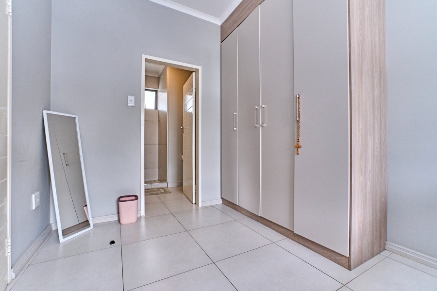 2 Bedroom Property for Sale in Carlswald Gauteng