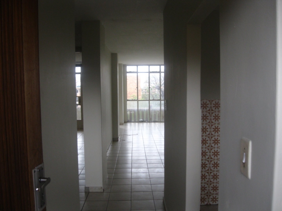 To Let 3 Bedroom Property for Rent in Sunnyside Gauteng