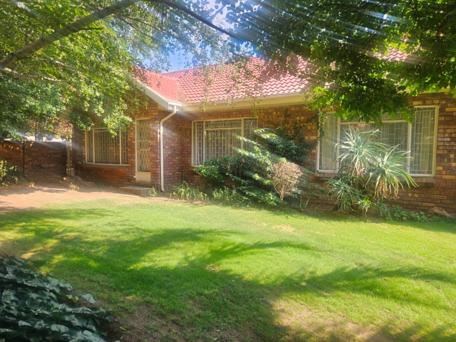 5 Bedroom Property for Sale in Ferryvale Gauteng