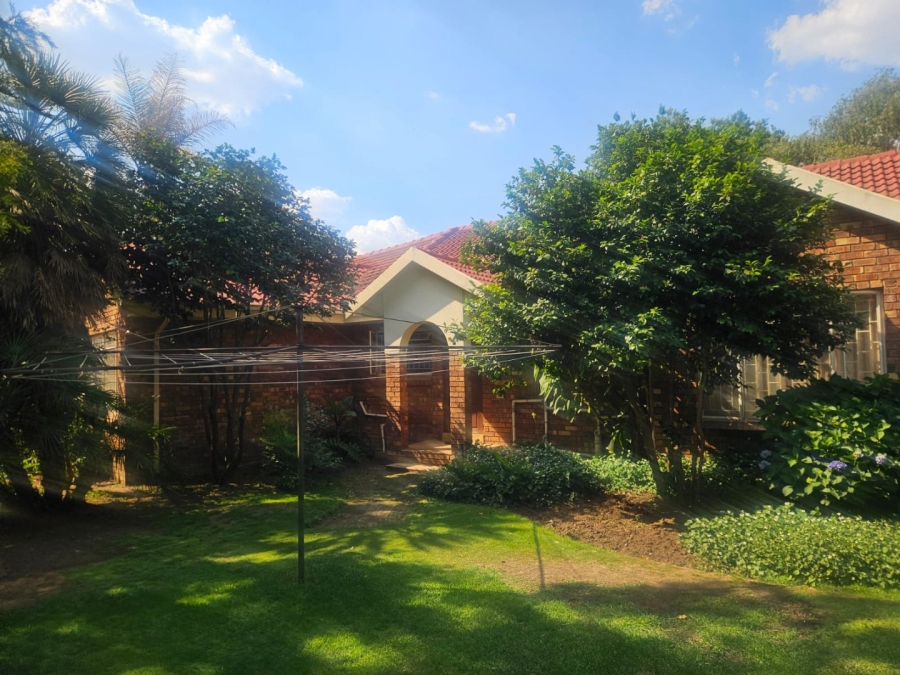 5 Bedroom Property for Sale in Ferryvale Gauteng