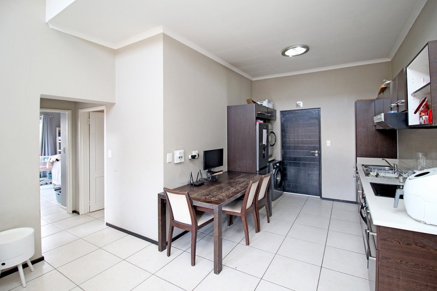 2 Bedroom Property for Sale in Greenstone Hill Gauteng