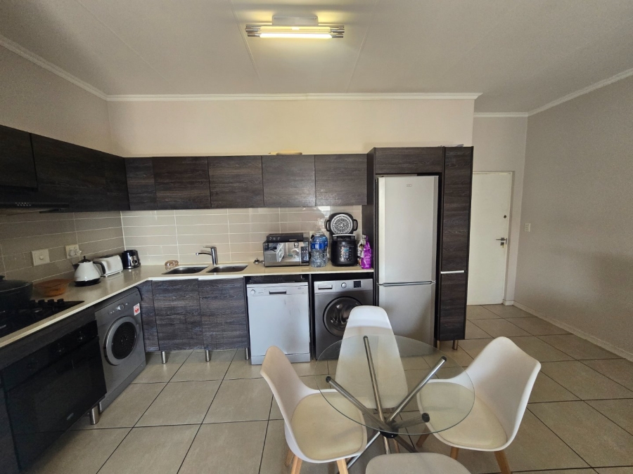 1 Bedroom Property for Sale in Longmeadow Gauteng