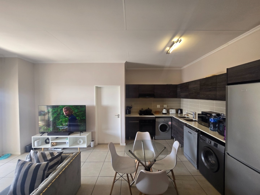 1 Bedroom Property for Sale in Longmeadow Gauteng