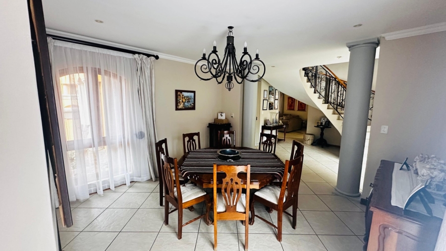 4 Bedroom Property for Sale in Bedford Gardens Gauteng