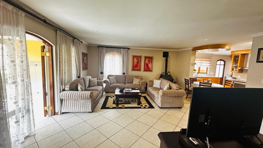 4 Bedroom Property for Sale in Bedford Gardens Gauteng