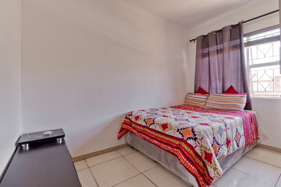 2 Bedroom Property for Sale in Buccleuch Gauteng