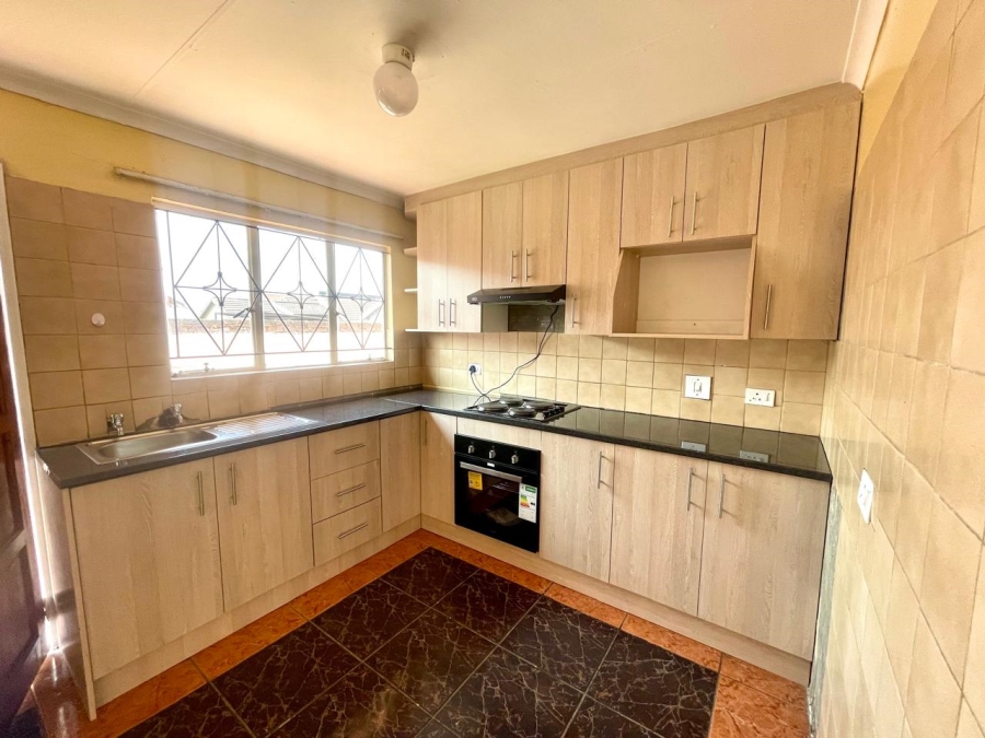 3 Bedroom Property for Sale in Marimba Gardens Gauteng