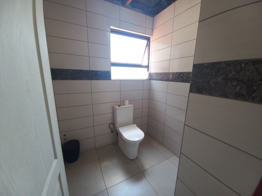 To Let commercial Property for Rent in Heidelberg A H Gauteng