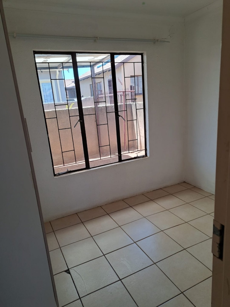 2 Bedroom Property for Sale in Soshanguve VV Gauteng