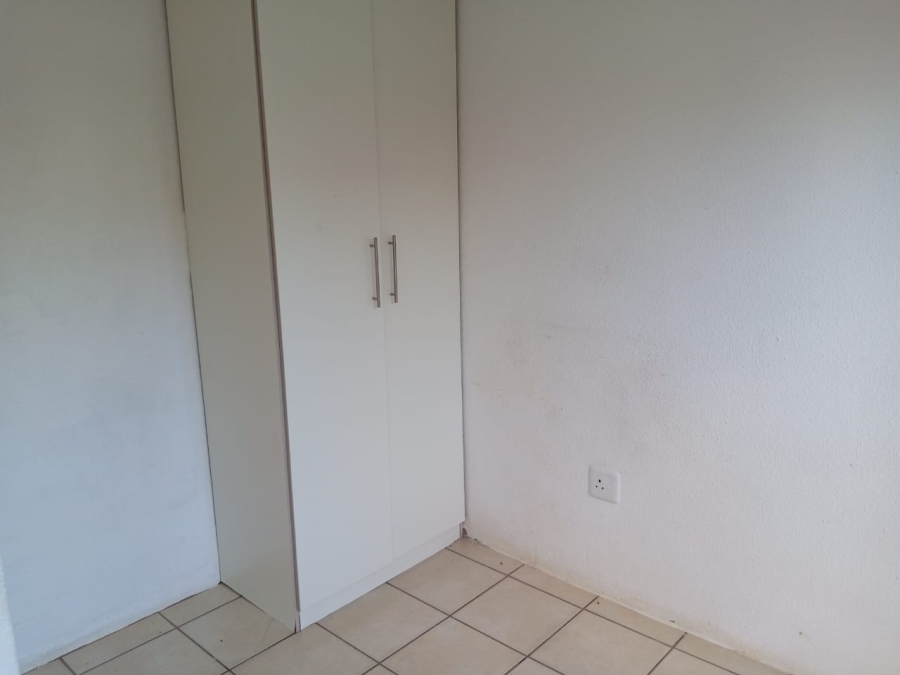 2 Bedroom Property for Sale in Soshanguve VV Gauteng