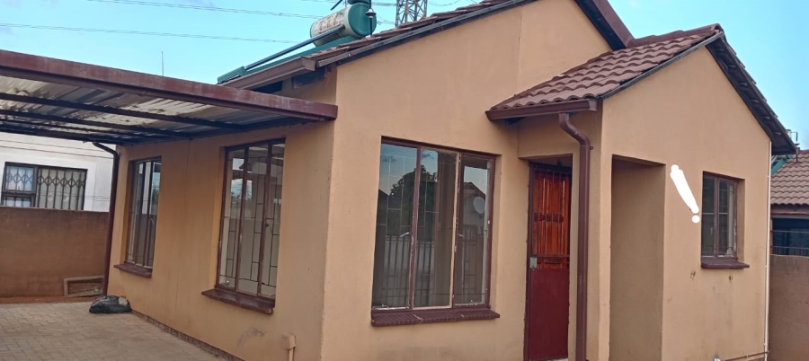 2 Bedroom Property for Sale in Soshanguve VV Gauteng