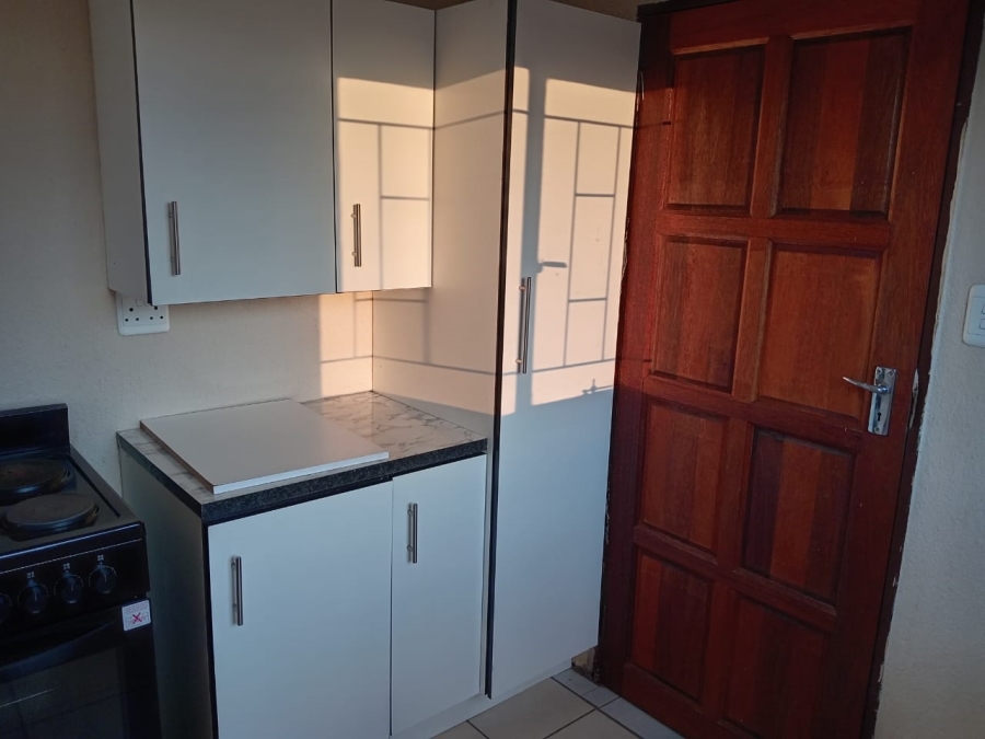 2 Bedroom Property for Sale in Soshanguve VV Gauteng