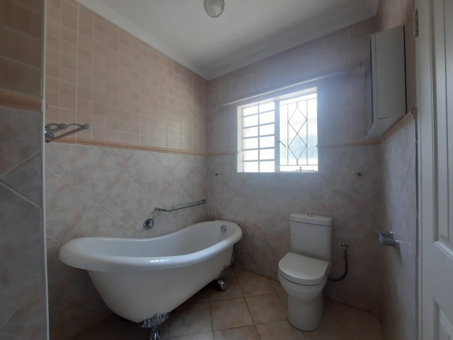 3 Bedroom Property for Sale in Helderkruin Gauteng