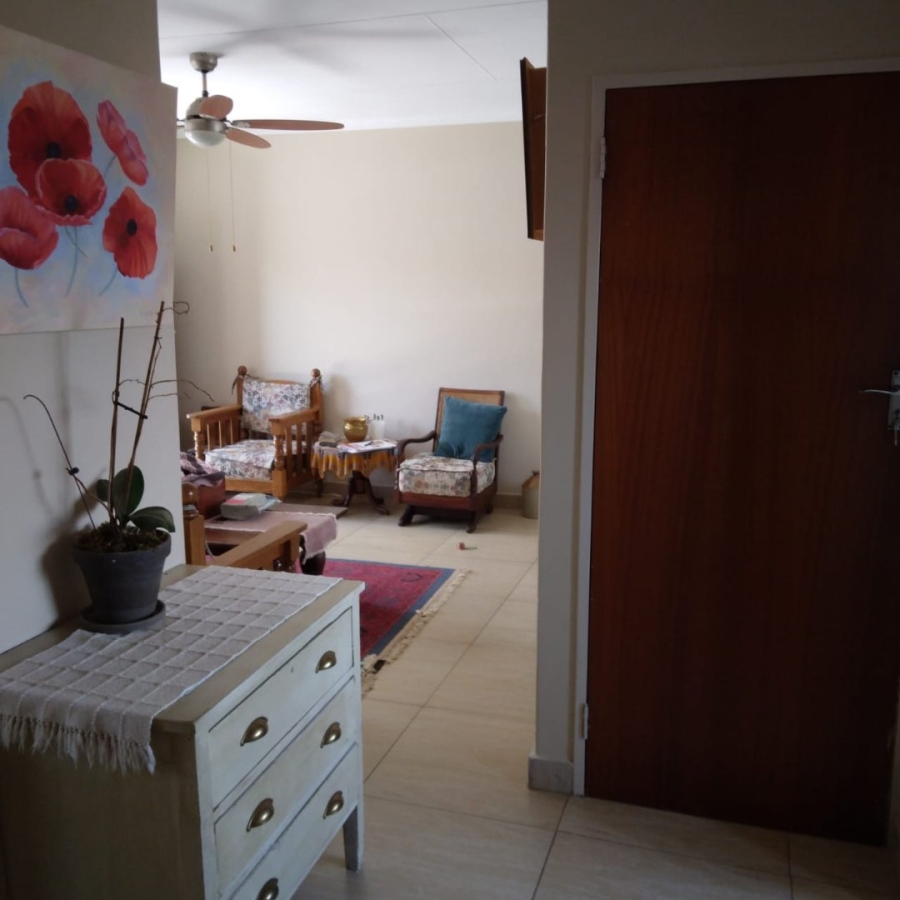 To Let 2 Bedroom Property for Rent in The Orchards Gauteng