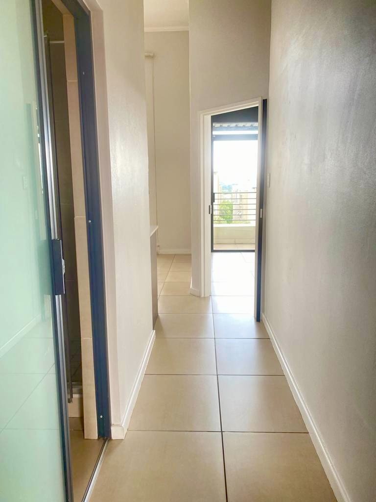 1 Bedroom Property for Sale in Fourways Gauteng