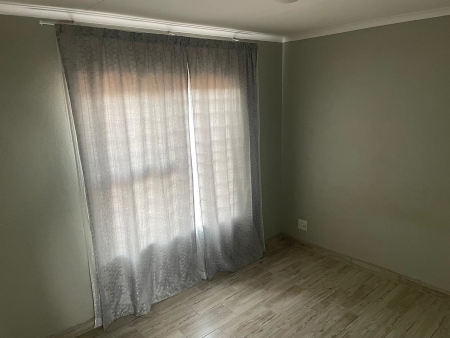 To Let 3 Bedroom Property for Rent in Klerksoord Gauteng