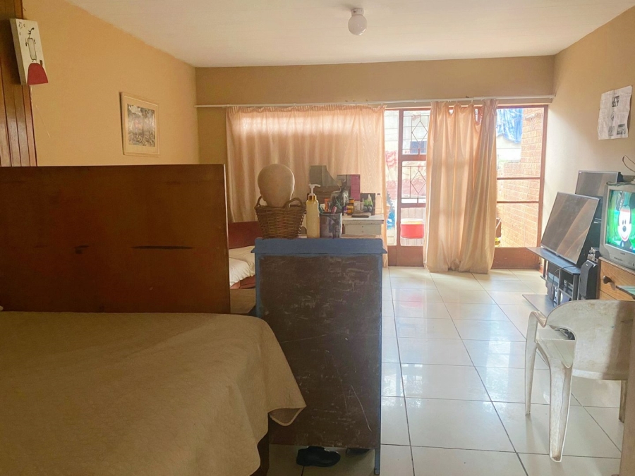 2 Bedroom Property for Sale in Windsor East Gauteng