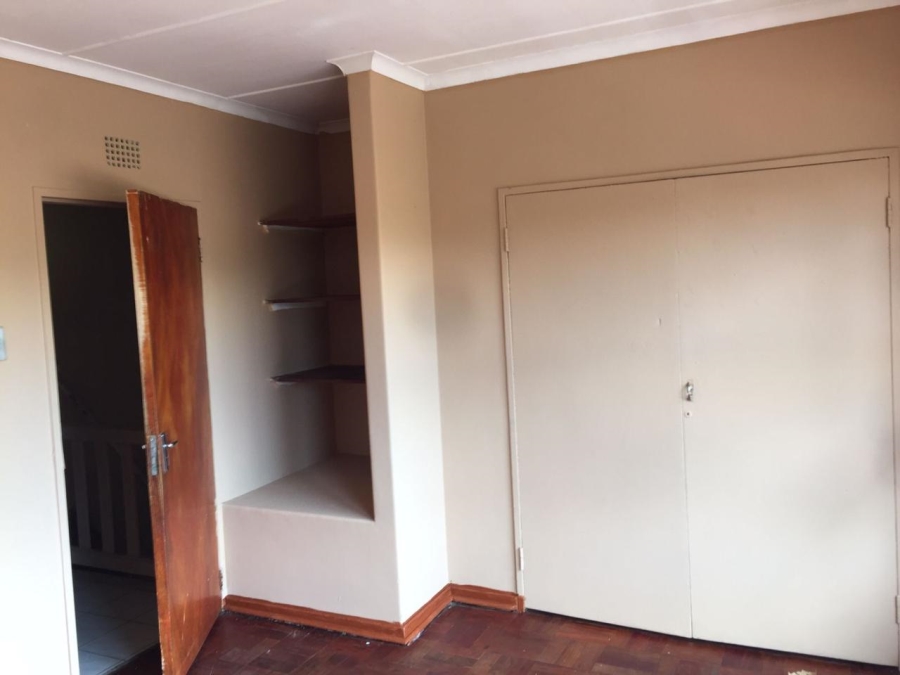 2 Bedroom Property for Sale in Windsor East Gauteng