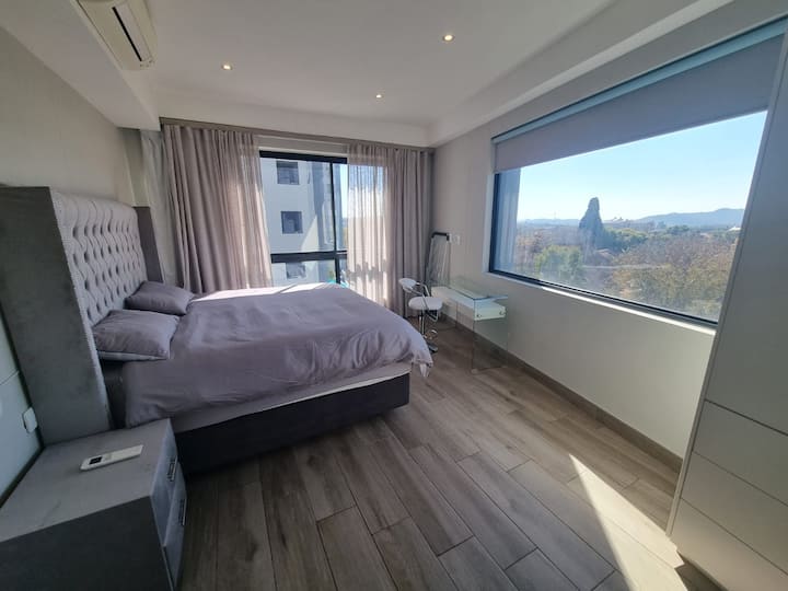 To Let 2 Bedroom Property for Rent in Ashlea Gardens Gauteng