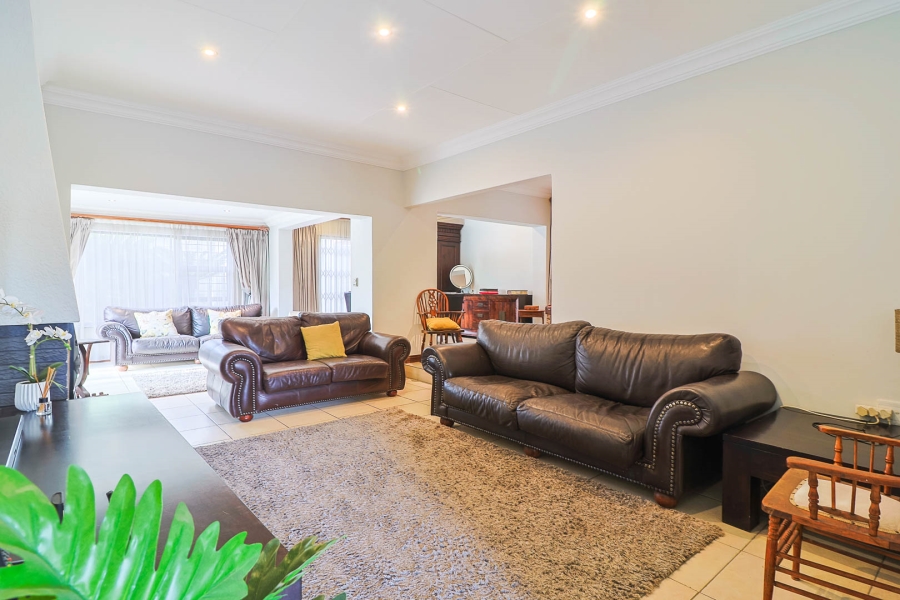 4 Bedroom Property for Sale in Randhart Gauteng