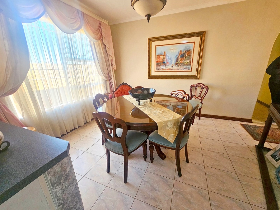 2 Bedroom Property for Sale in Parkrand Gauteng