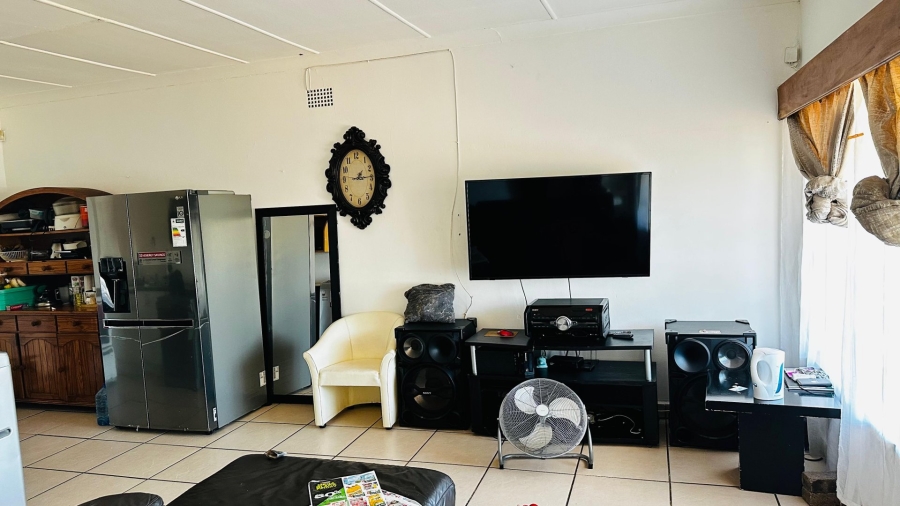 4 Bedroom Property for Sale in Sunnyridge Gauteng