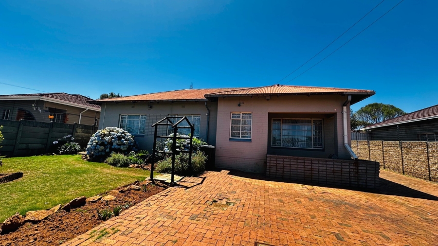 4 Bedroom Property for Sale in Sunnyridge Gauteng