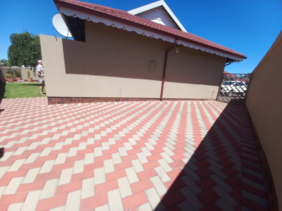 3 Bedroom Property for Sale in Heidelberg Gauteng