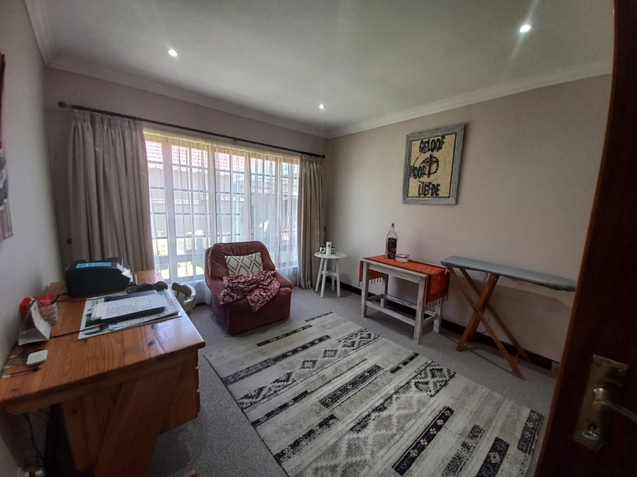 3 Bedroom Property for Sale in Heidelberg Gauteng