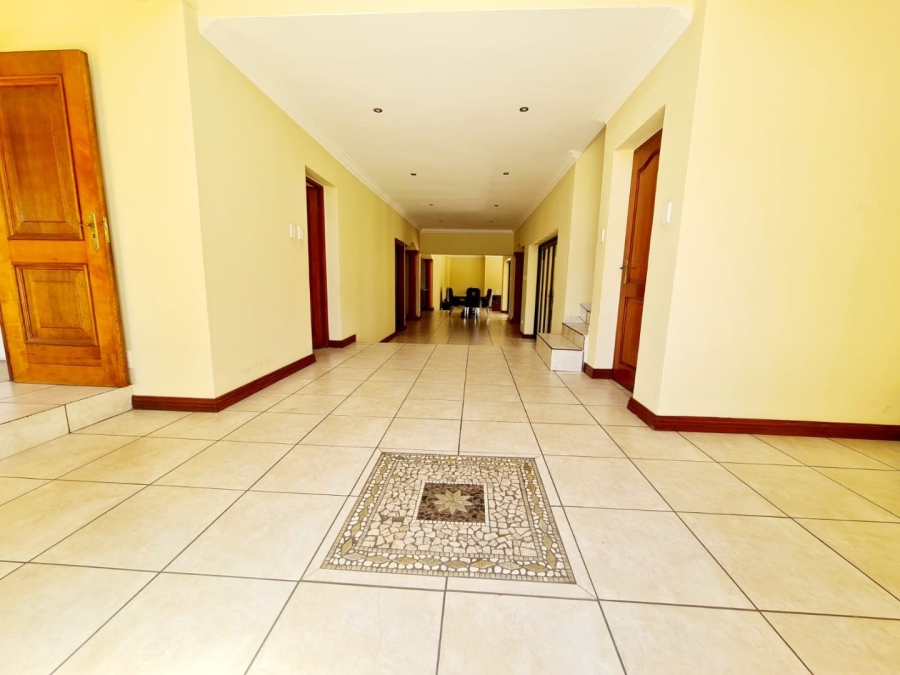 5 Bedroom Property for Sale in Blue Valley Golf Estate Gauteng