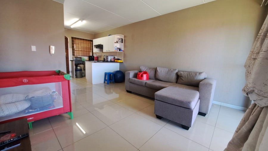 2 Bedroom Property for Sale in Amorosa Gauteng