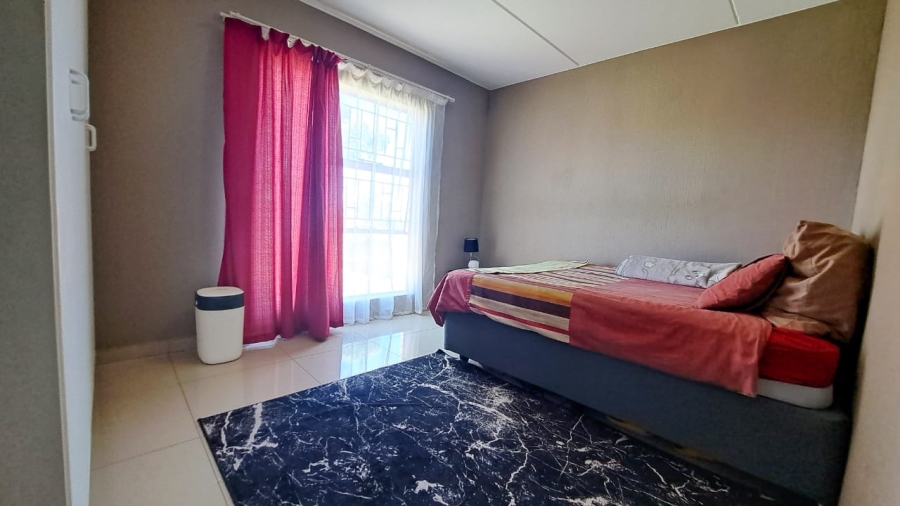 2 Bedroom Property for Sale in Amorosa Gauteng