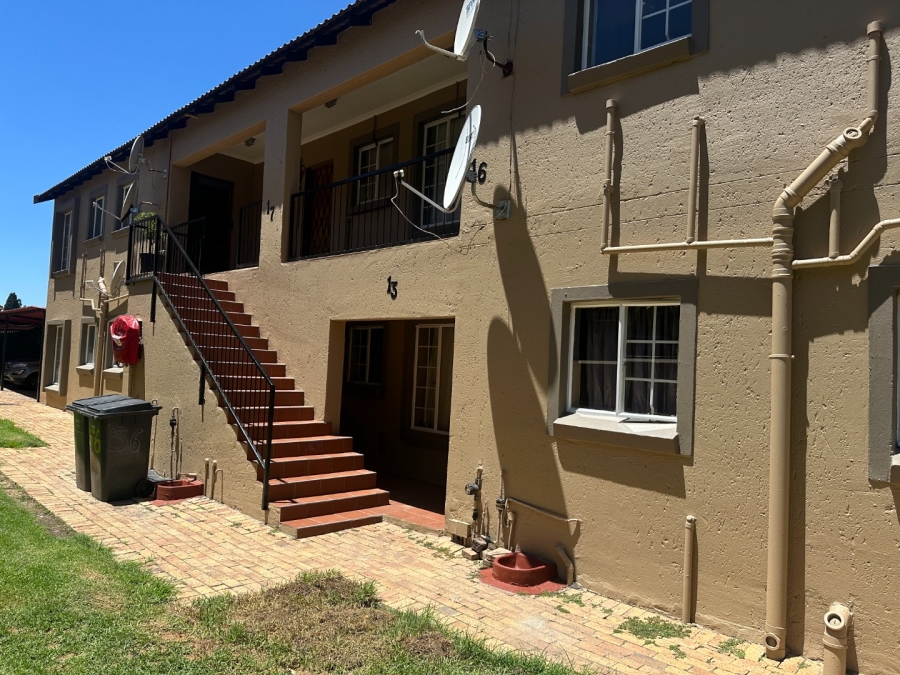 2 Bedroom Property for Sale in Wilgeheuwel Gauteng