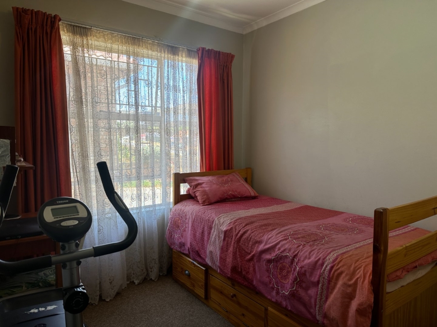 3 Bedroom Property for Sale in Wilgeheuwel Gauteng