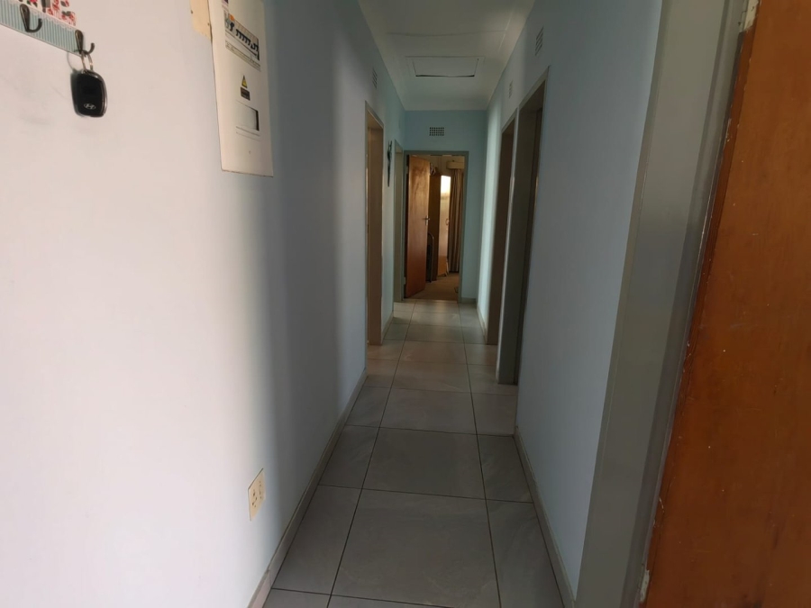 3 Bedroom Property for Sale in Rensburg Gauteng