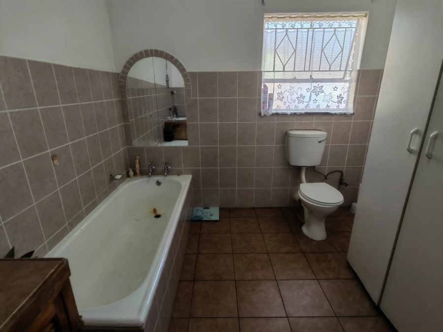 3 Bedroom Property for Sale in Rensburg Gauteng