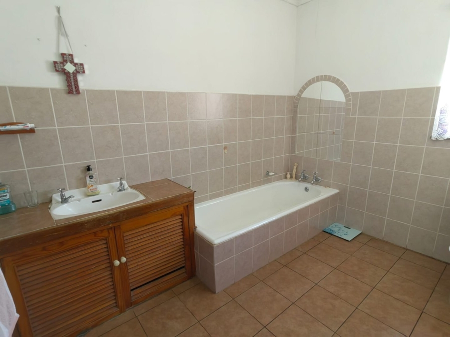 3 Bedroom Property for Sale in Rensburg Gauteng