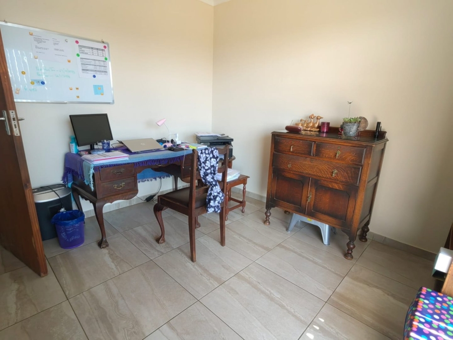 3 Bedroom Property for Sale in Rensburg Gauteng