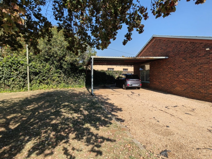 3 Bedroom Property for Sale in Rensburg Gauteng