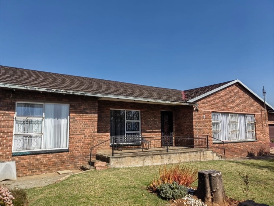 3 Bedroom Property for Sale in Rensburg Gauteng