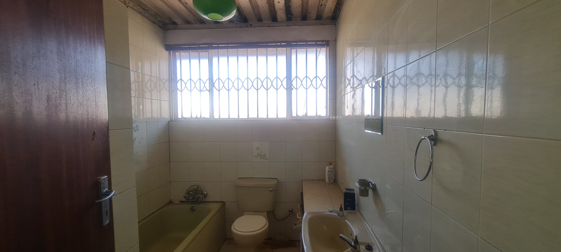 9 Bedroom Property for Sale in Delmore Park Gauteng