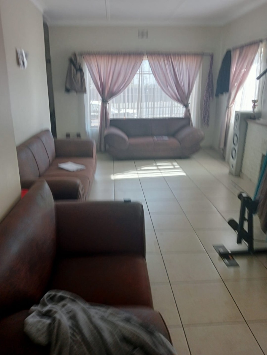 3 Bedroom Property for Sale in Homestead Gauteng