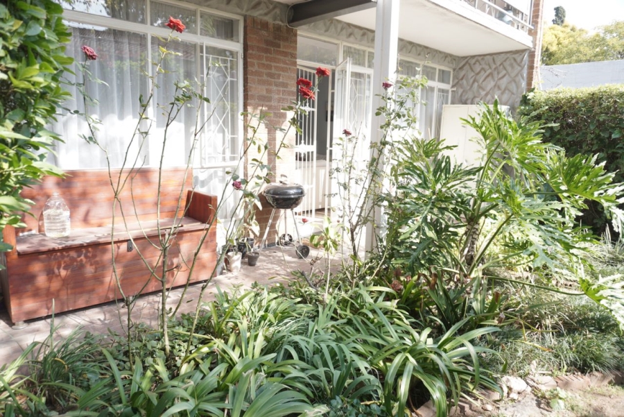 2 Bedroom Property for Sale in Edenvale Central Gauteng