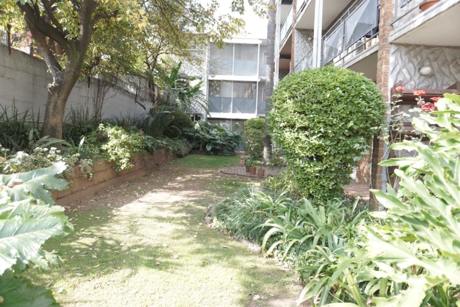 2 Bedroom Property for Sale in Edenvale Central Gauteng