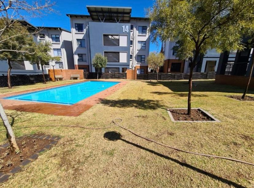 To Let 3 Bedroom Property for Rent in Oakdene Gauteng