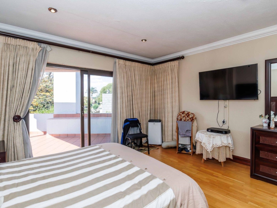 4 Bedroom Property for Sale in Marais Steyn Park Gauteng